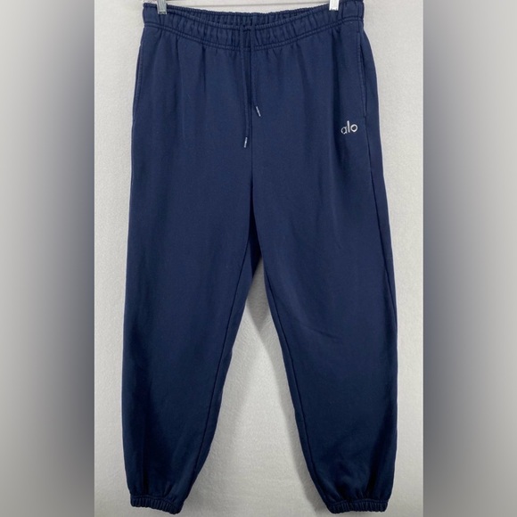 Alo Yoga Accolade Set - Picture 4 of 5